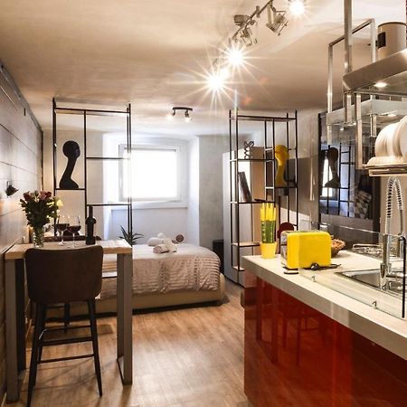 La Casa Dello Stilista Daire Brescia Dış mekan fotoğraf